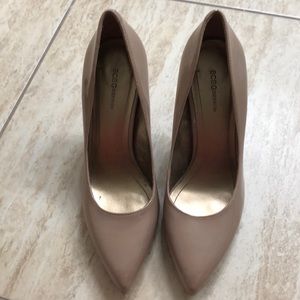 BCBG tan patent leather heels.